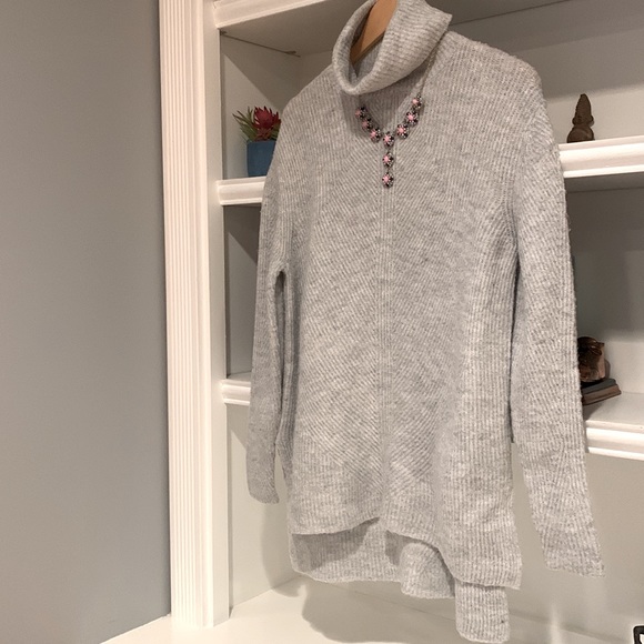 Gray Sweater #181 - Picture 3 of 13